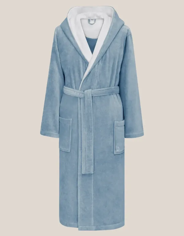 Bathrobe Art Line