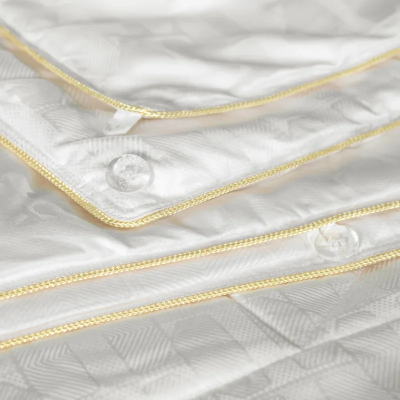 Comforter 4 Seasons