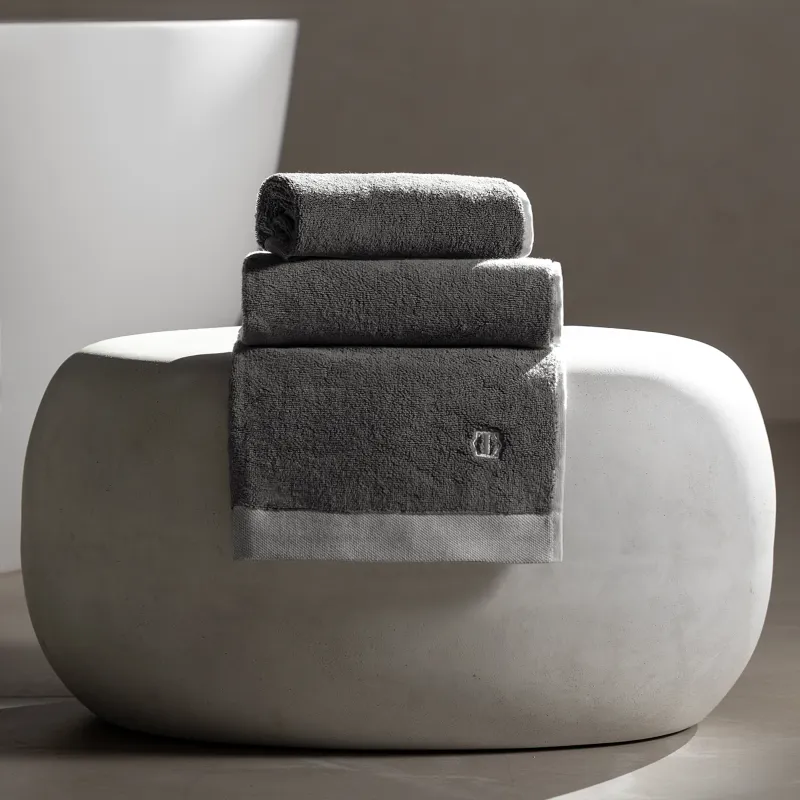 Towel Convill