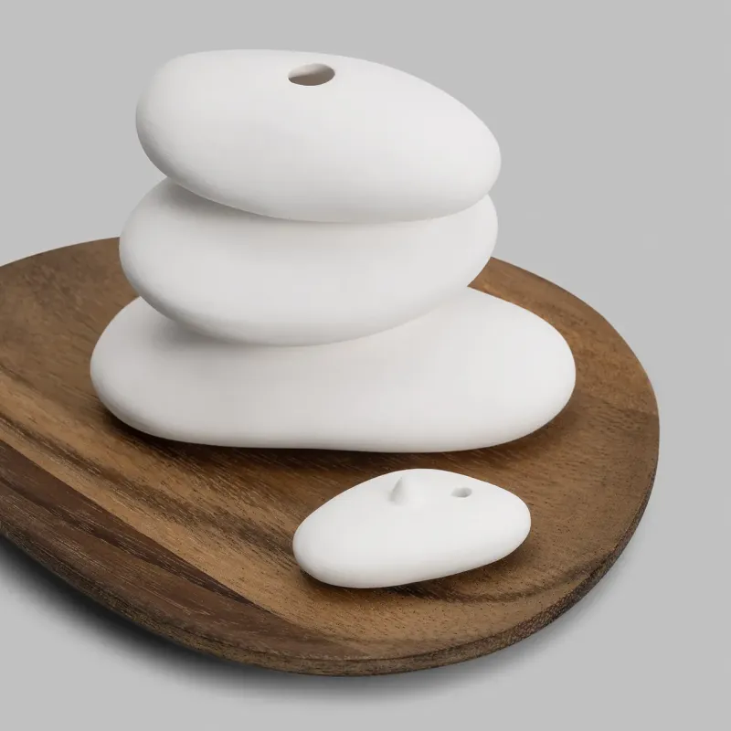 Ceramic sachet Mamoru