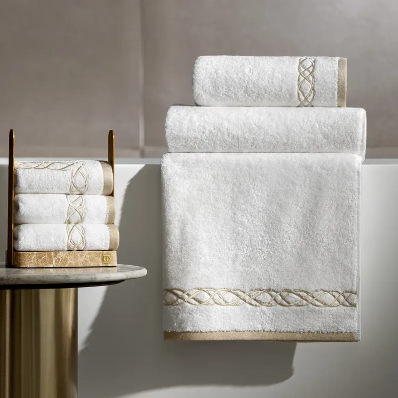 Towel Mia