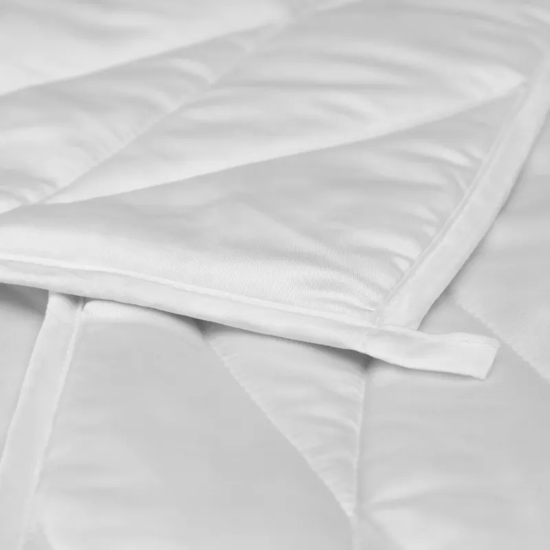 Comforter Monnard