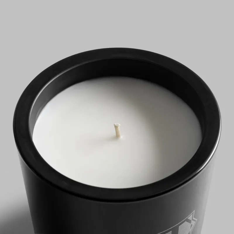 Scented candle Pink Pepper & Lychee
