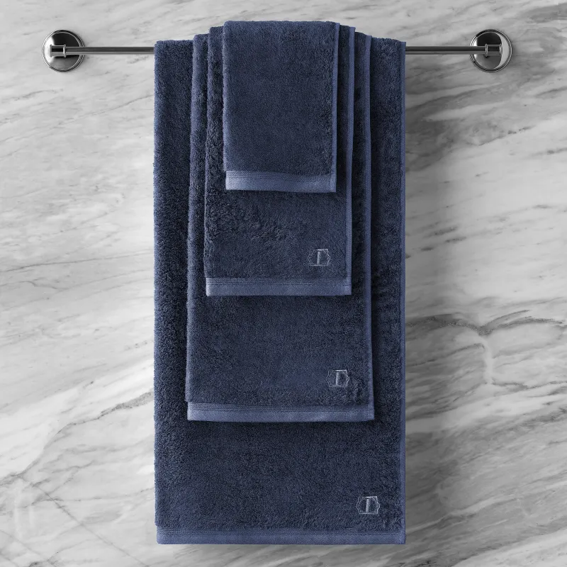 Towel Poitiers