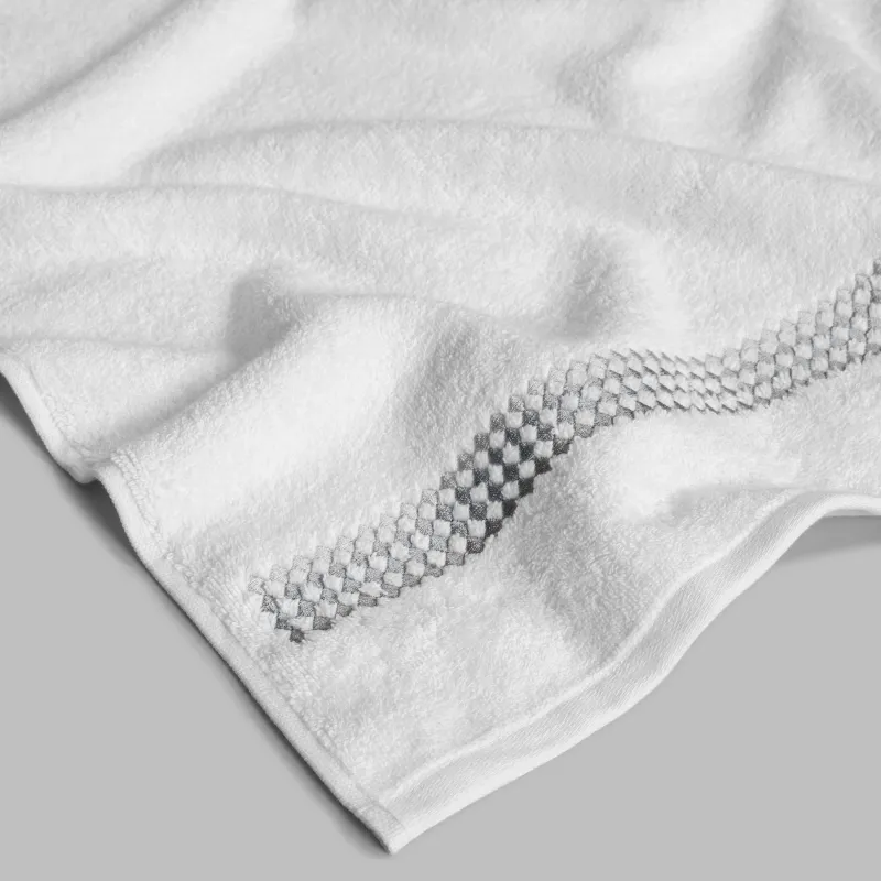 Towel Tavit