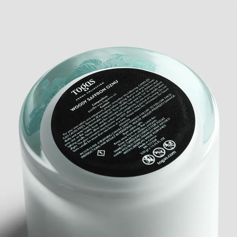 Scented candle Woody Saffrom Oznu