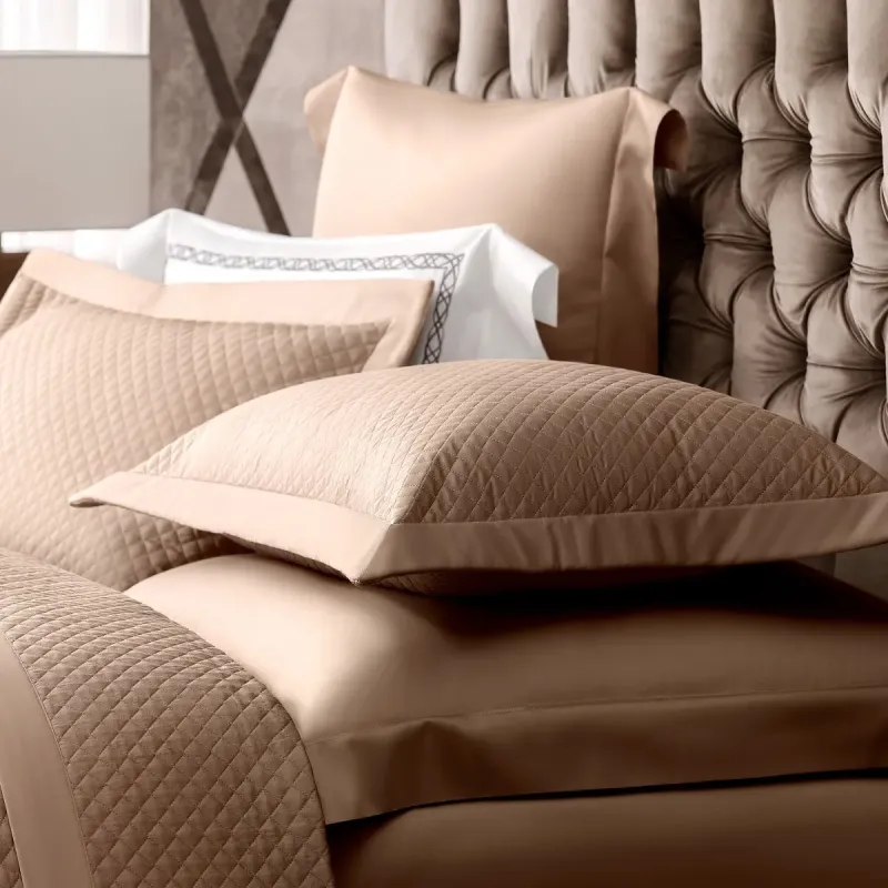Decorative pillowcase Dorian