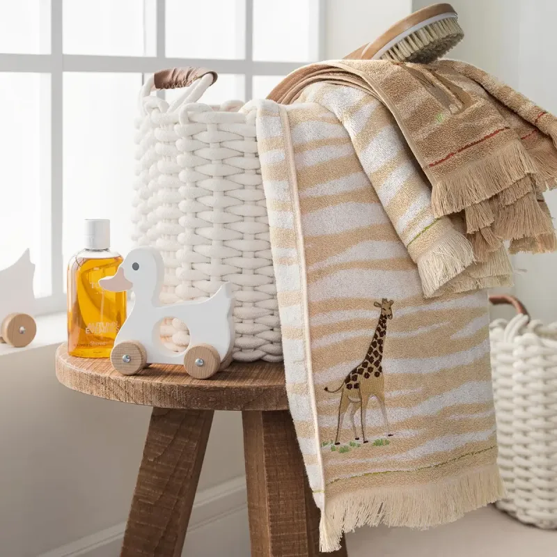 Towel Safari