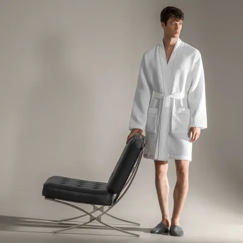 Lightweight robe Sauners