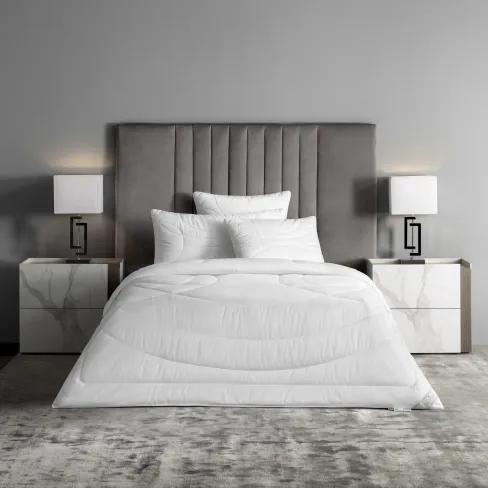 Comforter Helios