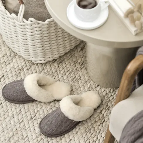 Slippers Ptolemy