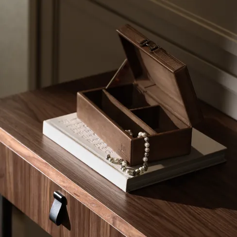 Jewelry box Voltira