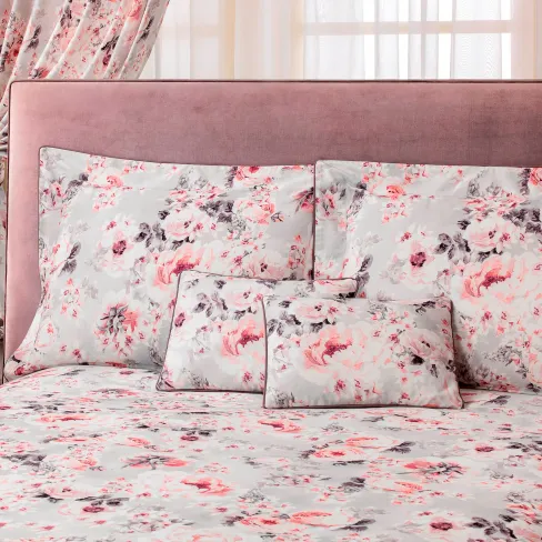 Decorative pillow Loretta