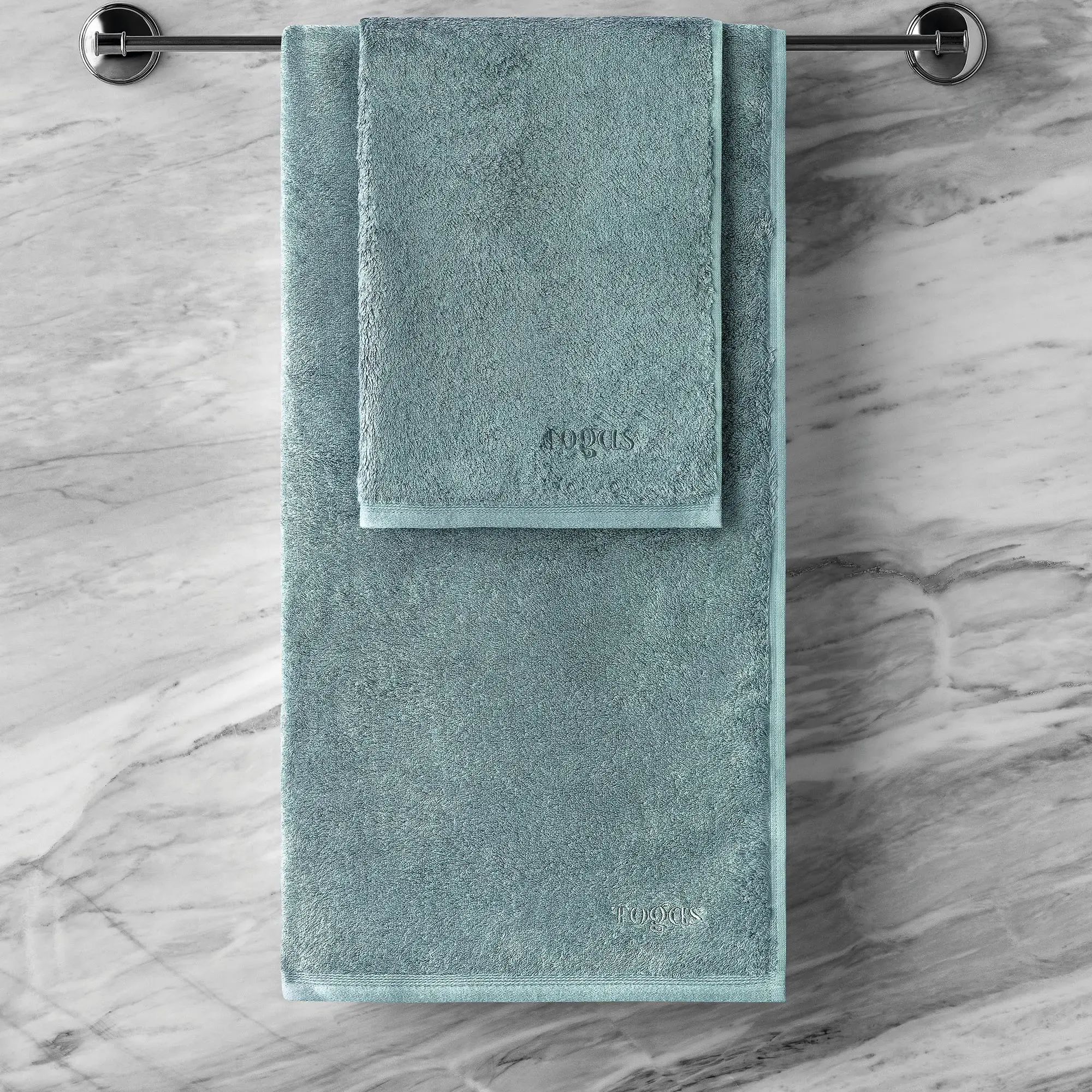 Towel Poitiers