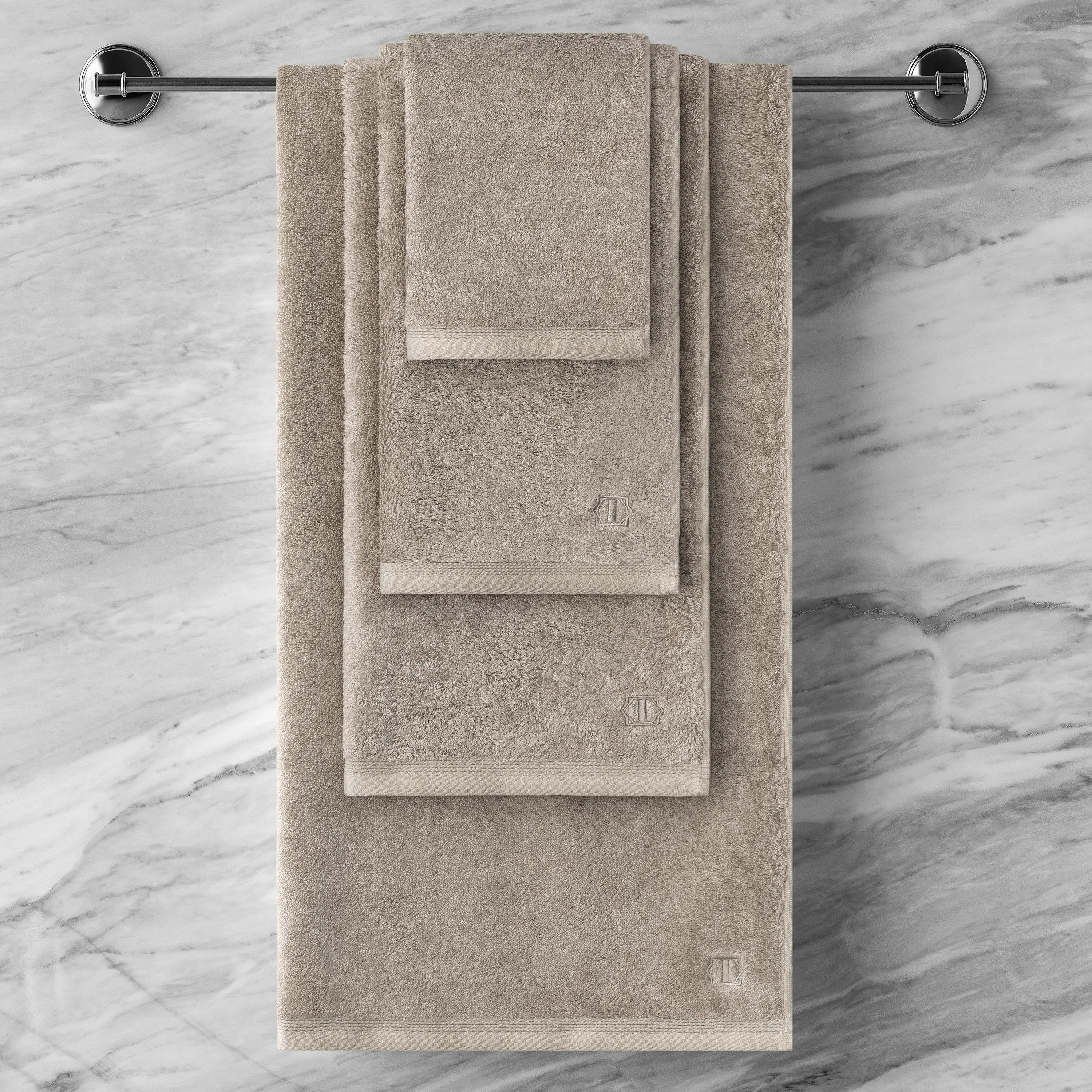 Towel Poitiers